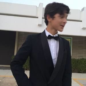 Meet your Posher, Emmanuel